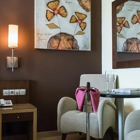 Macami فندق إل كاربيو