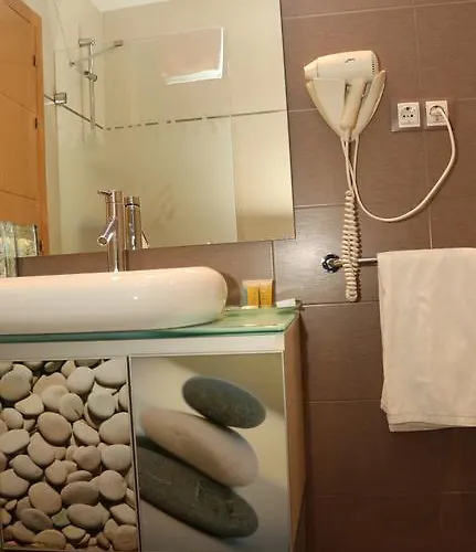 Macami Otel 2*