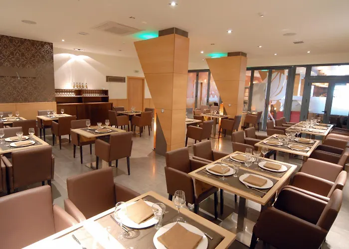 Otel Macami 2*