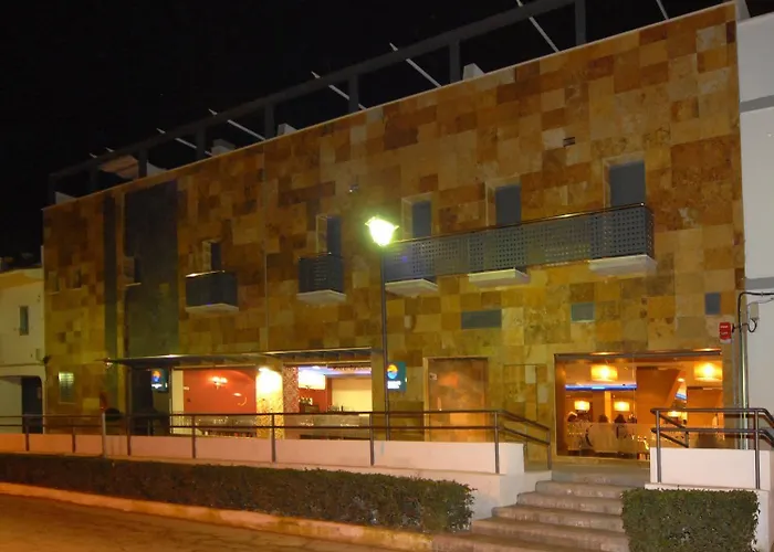 Otel Macami 2*