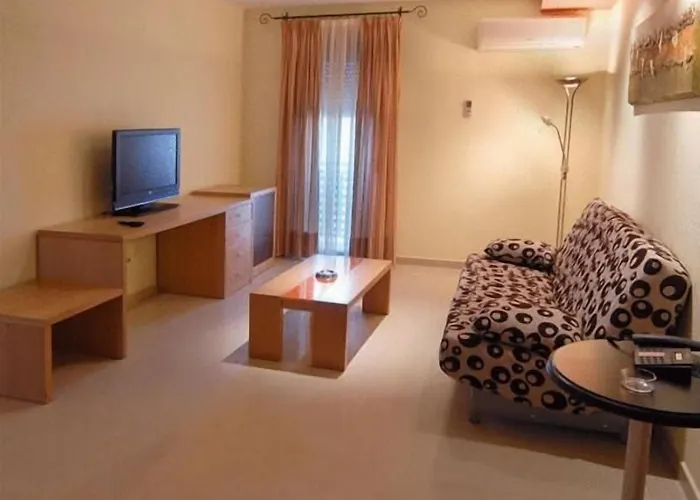Macami Otel 2*